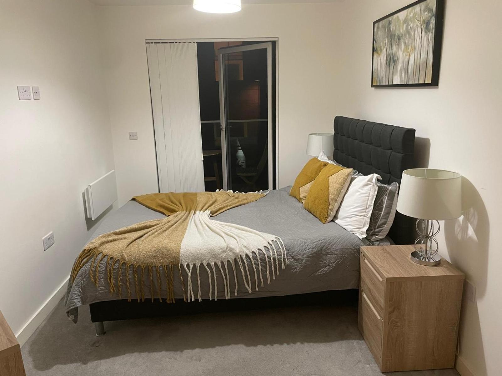 Centre Apartment *