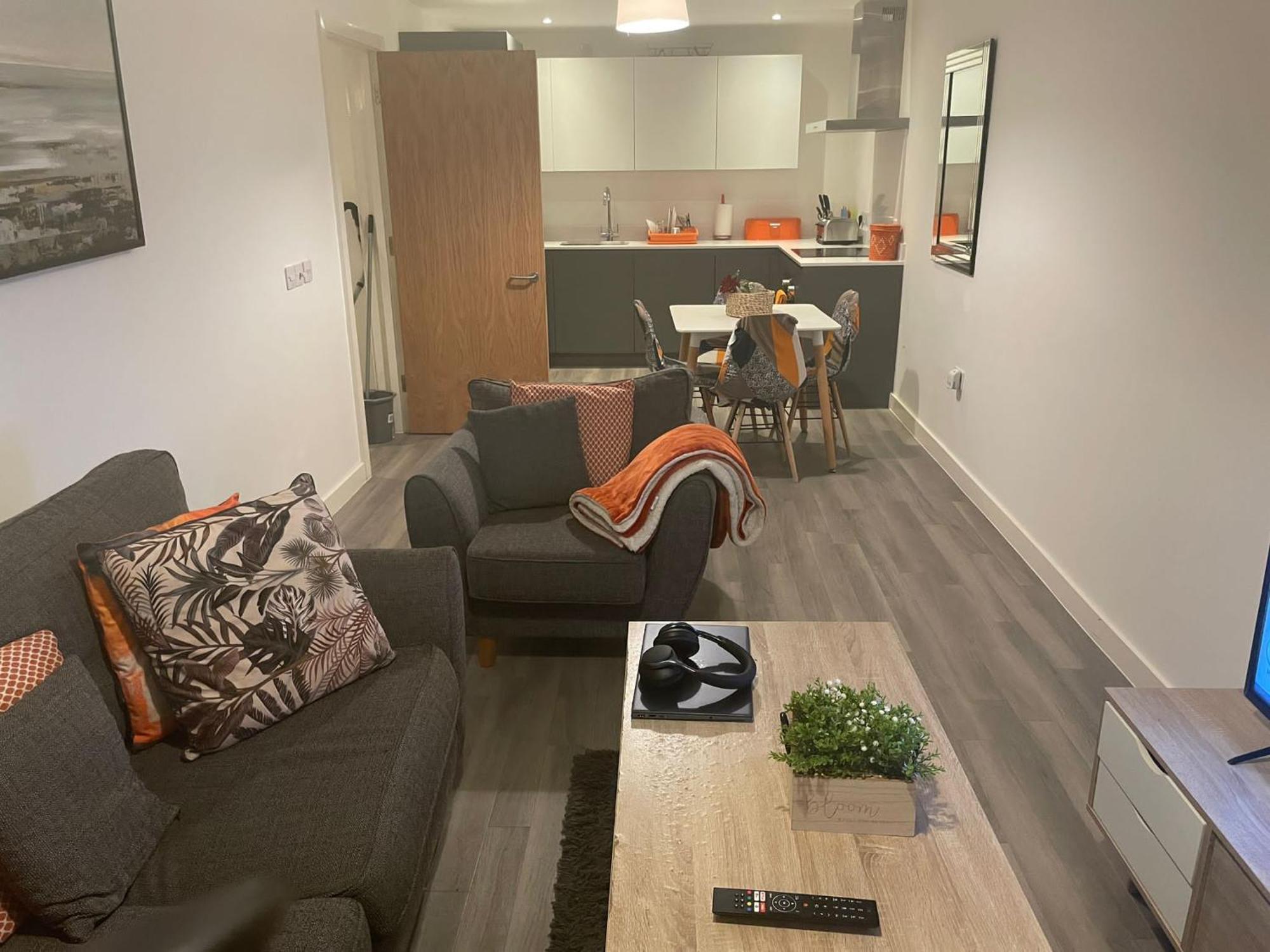 Centre Apartment *